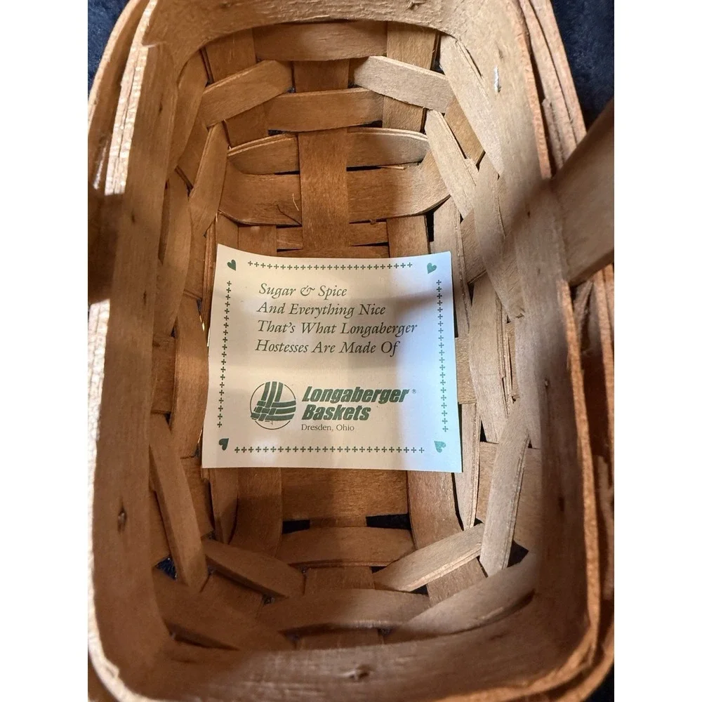LONGABERGER 1988 Small Basket With Fabric Liner Excellent Condition 6